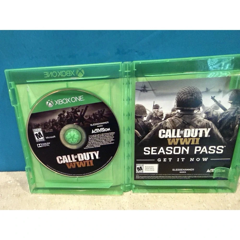Call of Duty WWII Xbox One Activision Sledgehammer Games 4K HDR Video Game Disc